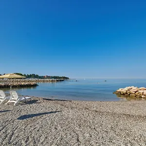 Üdülőpark Stella Maris Mobile Homes Umag